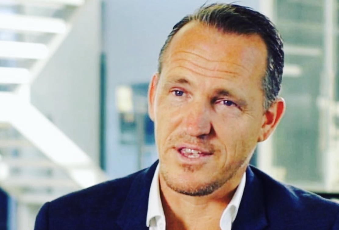 Do We Have to Choose Between the Globalist Cabal (Far Left Faction of Elites – The Woke WEF, WHO Crowd) of Soros, Gates, Klaus Schwab Crowd, or the Far Right Zionist Cabal Crowd (Which Appears Elon Musk, Alex Jones and Co are Funded by)?