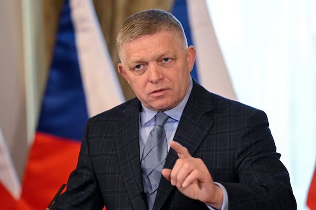 Ukraine Accuses Hungary, Slovakia of ‘Blackmail’ Over Threats to Cut Electricity