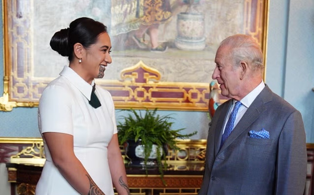 New Zealand’s Maori Queen Holds ‘Heartfelt’ Discussions with King Charles at Buckingham Palace