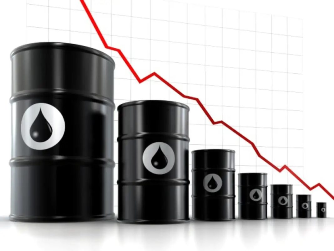 Someone Placed a $920 Million Crude Oil Short. Axios Reported the US and Iran were Close to a Deal