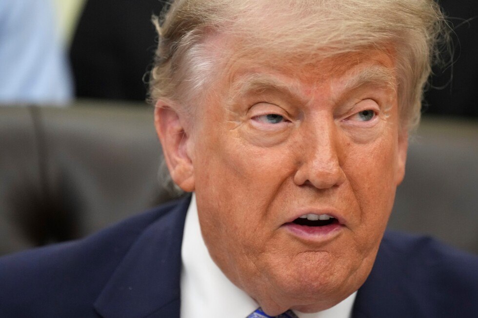 Trump Calls off AI Executive Order Over Concern It Could Weaken US Tech Edge