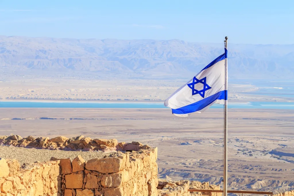 ISRAEL Hired a Hollywood Producer to INFLUENCE AMERICANS Online