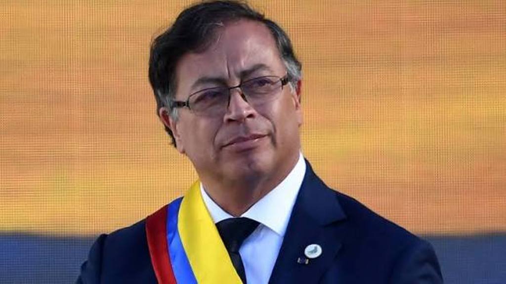 Colombian President Petro Dropping Bombs on X